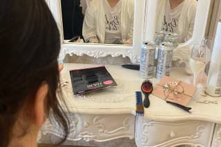 Archie’s Makeup Academy - 6