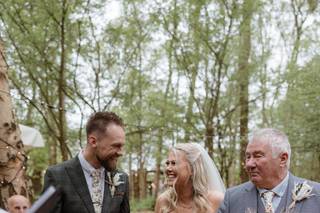 Cheshire Woodland Weddings - 10