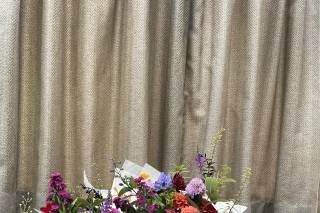Upsidedowninaflowerbed - 28