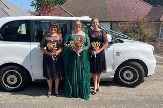 Traditional London Wedding Taxis - 8
