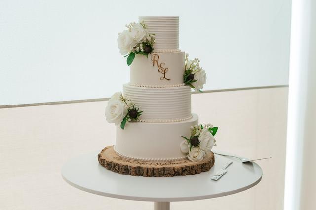 Sparkles Cake Company - 1