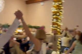 Making Memories by G - Singing Waiters - 6