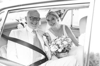 LadyR Wedding And Chauffeur Hire - 11