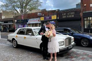 LadyR Wedding And Chauffeur Hire - 5