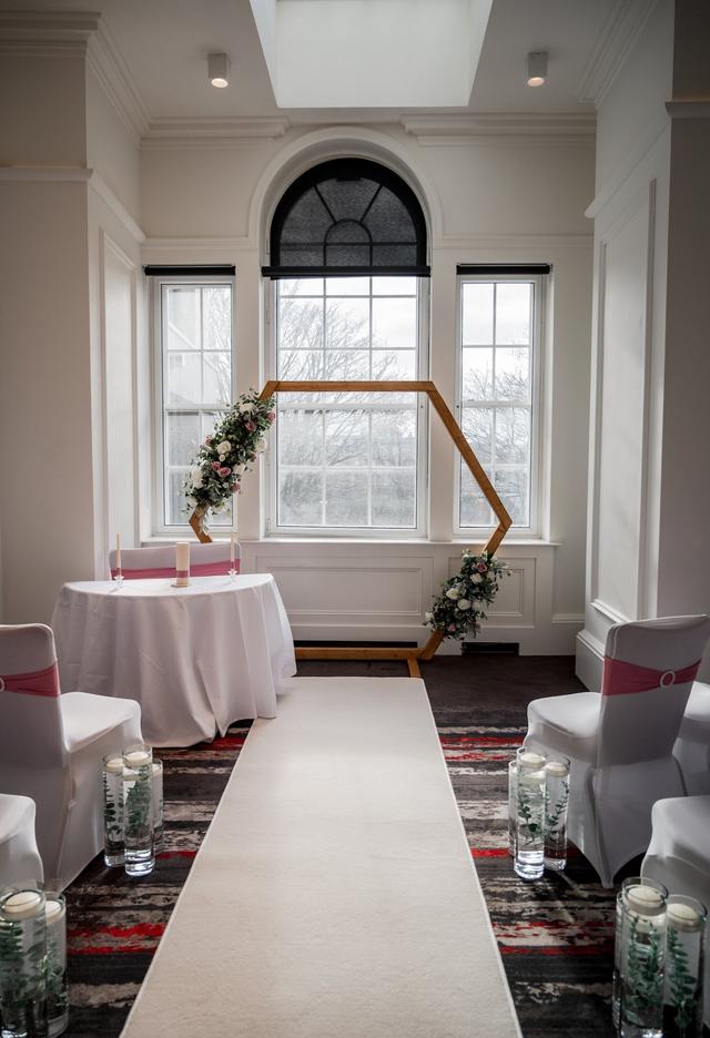 Clayton Hotel Glasgow - 2