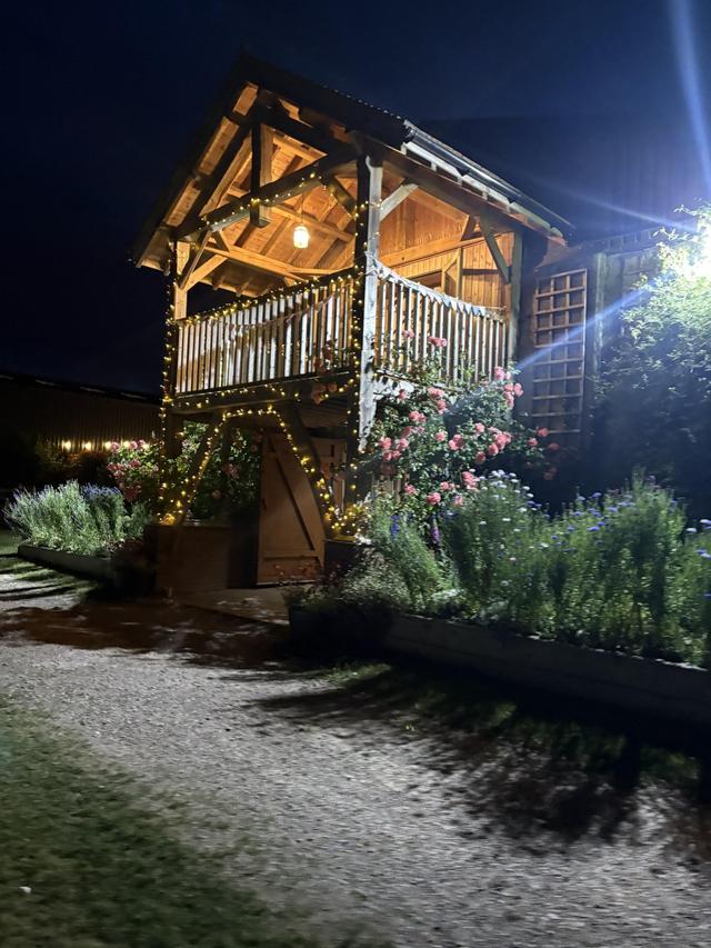 Vine View Barn - 2