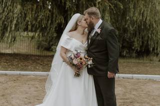 Little Green Wedding Barn - 8