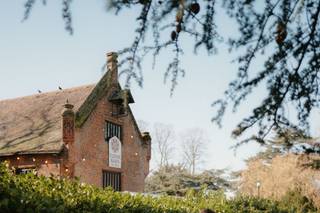 Tudor Barn Eltham - 7