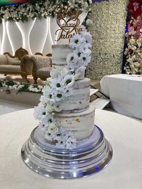 Gorgeous Cakes - 1