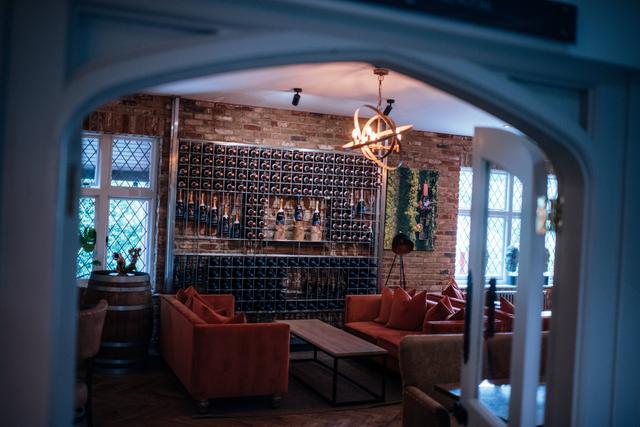 Leonardslee Wine Estate - 1