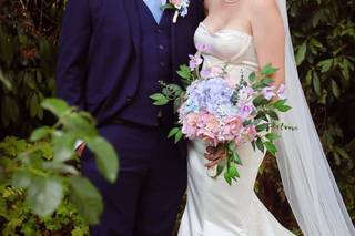 Rustic Wedding Blooms Hire & Co - 7