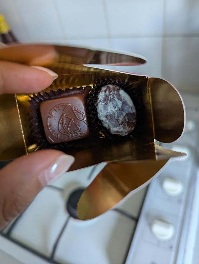 Leonidas Chocolates Brighton - 3