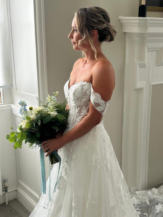 Louise de Brookley - 2
