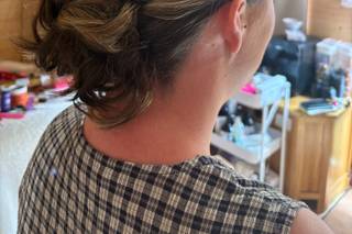 Liz Shilling Bridal Hair - 18