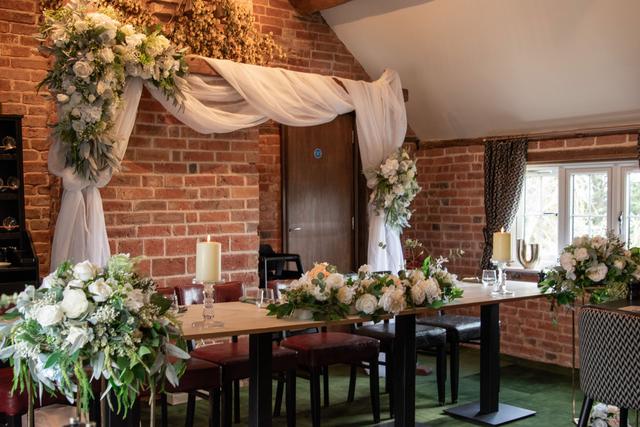 The Lesters Arms - 3