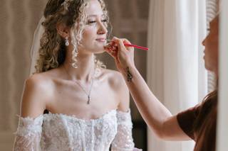 Petal Blush Hair & Makeup - 5