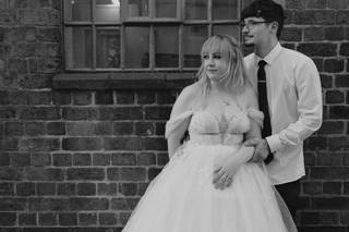 KH Photography and Design - 1