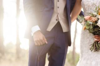 Woofs and Weddings - 15