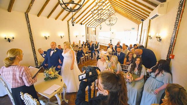 Wedding Video Essex - Films & Photos - 1