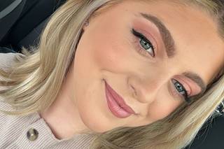 Gemma Hemmings MUA - 8