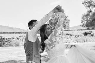 Jennifer Thoburn Photography & Design Studio - 11