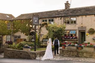 The Fleece Countryside Inn - 6