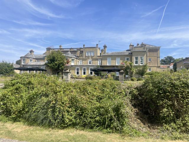 Chilworth Manor Hotel - 3