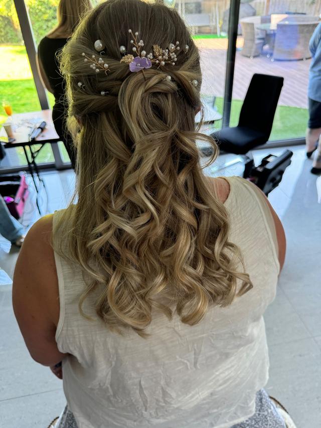 Maireade Murphy Hair and Makeup - 2