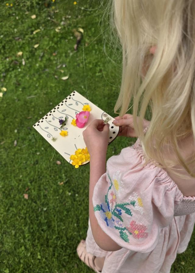 Wildflower Wedding Nanny - 3