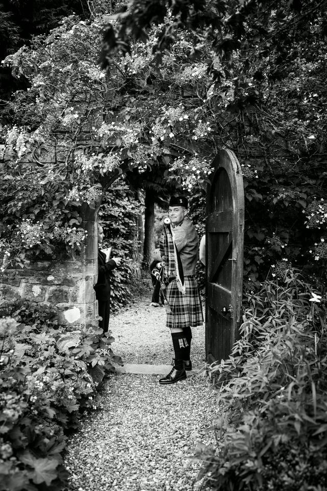 St Andrews Piper - 2