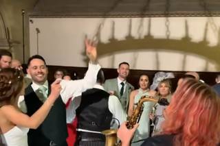 Vicki Watson DJ and Saxophone - 5