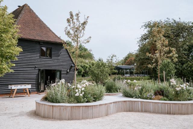 The Old Kent Barn - 1