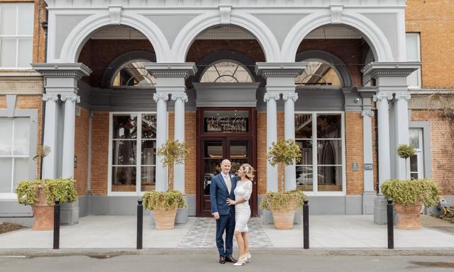 Oatlands Park Hotel - 1