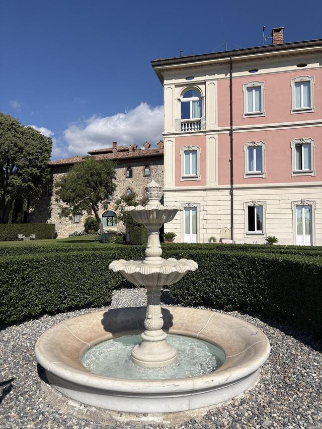 Relais & SPA Castello di Casiglio - 3