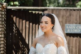 Nova Blooms Florist - 14