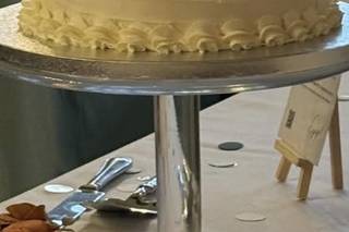 Helen's Cakery - 12