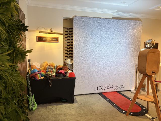 LUX Photo Booth - 1