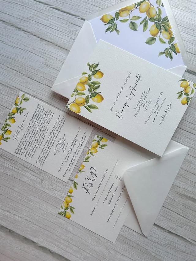 Graceful Lace Stationery - 3