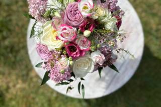 Emporium Flowers - 5
