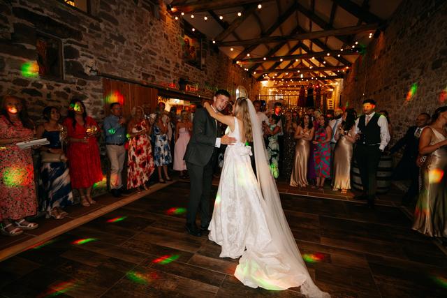 Long Acre Barn - 1