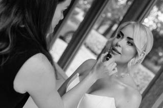 Sammie Warburton Makeup Artist - 9