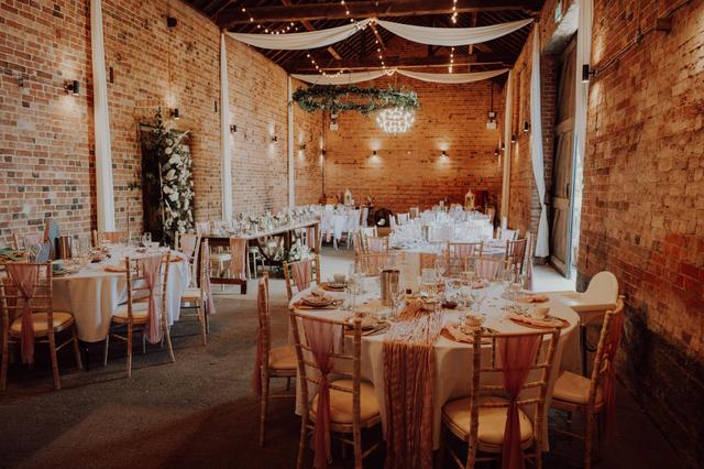 Eastfields Farm Barns - 1
