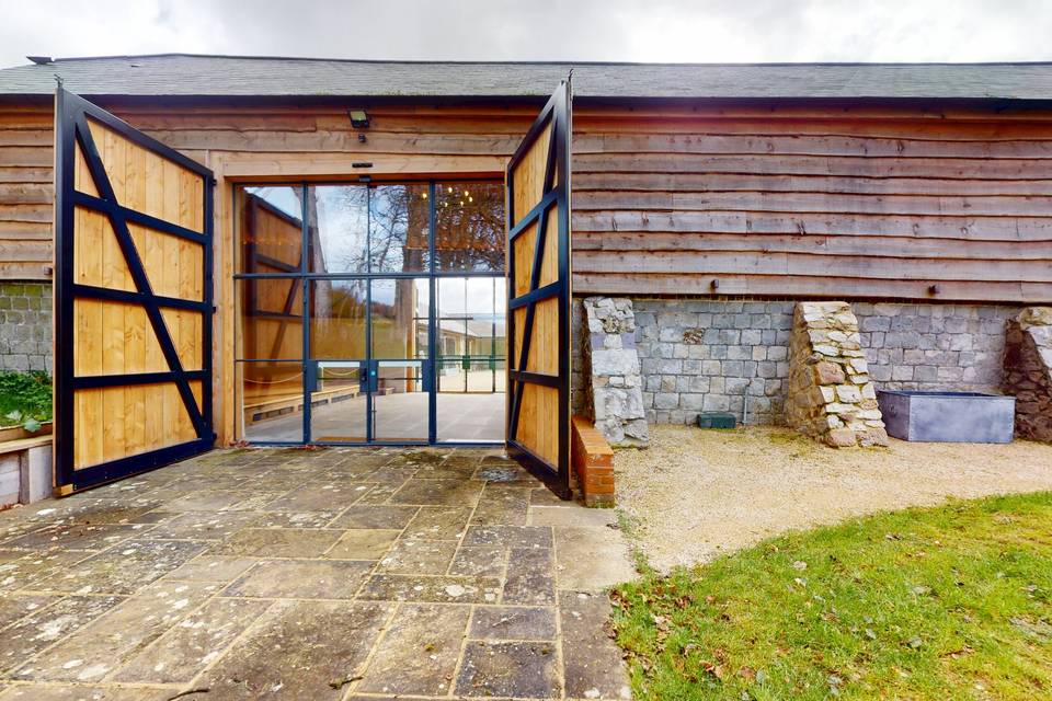 Wick Bottom Barn 3d tour