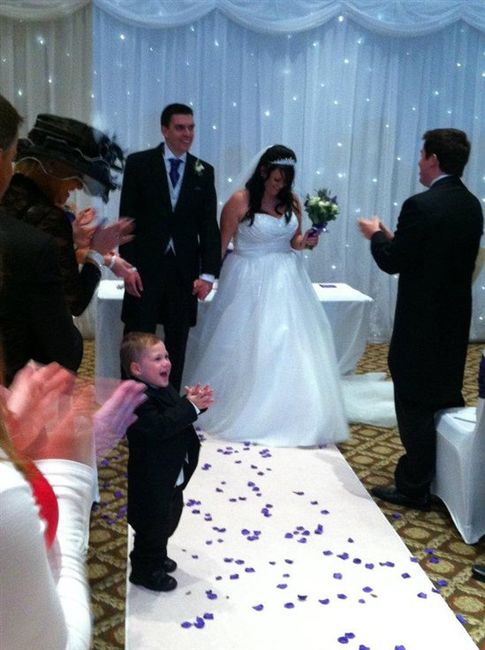 Back and Married! :D 