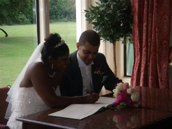 ***Steelie's wedding weddingy report :p***