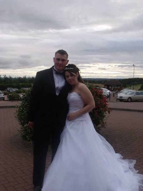 Re: Big dresses - Flashes!