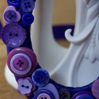 Purple button lucky horseshoe