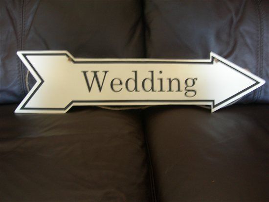 Cox & Cox Metal Wedding arrow sign, double sided, brand new