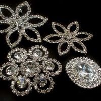 Re: HIB - diamante brooch's