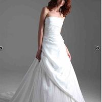 Re: August 2014 brides??